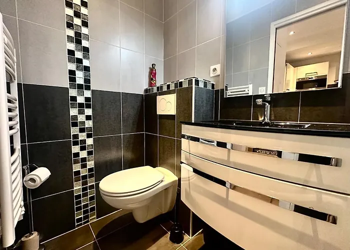 Design Et Lumineux Pres Du Port De Apartament Nicea