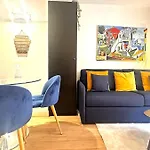 Apartman Design Et Lumineux Pres Du Port De Nizza